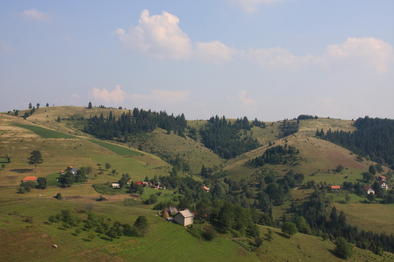 Opština Ivanjica obronci planine Golija Opština Ivanjica obronci planine Golija